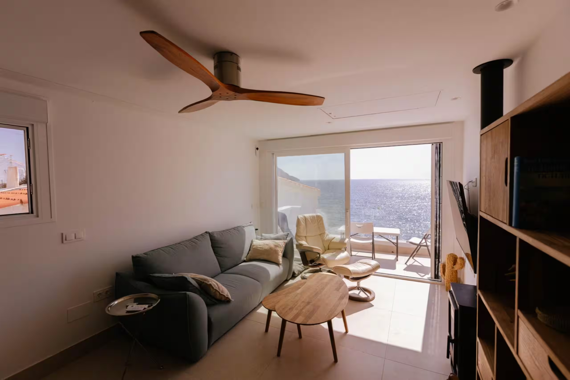 Salón con vistas al mar