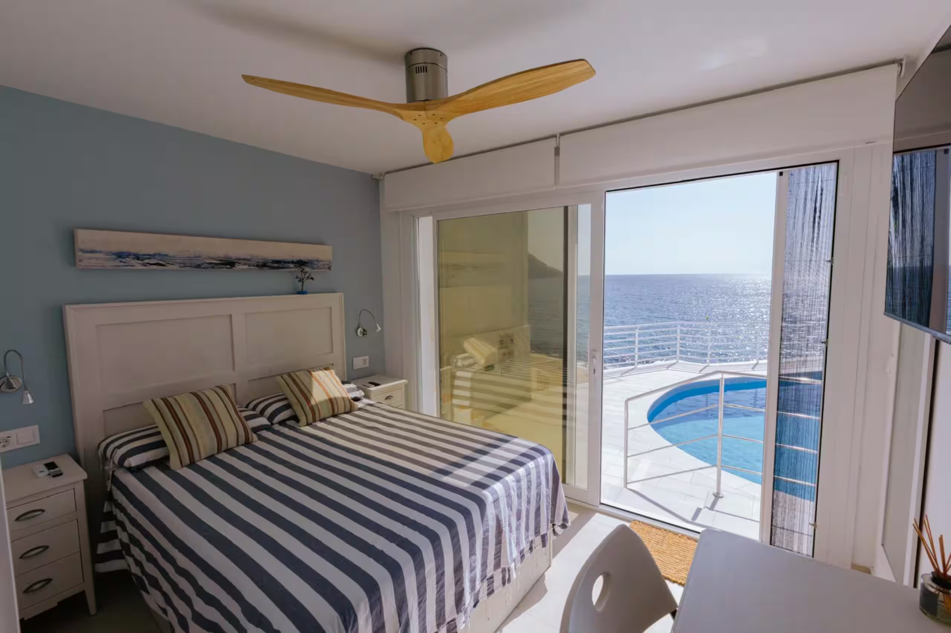 Dormitorio principal con vistas